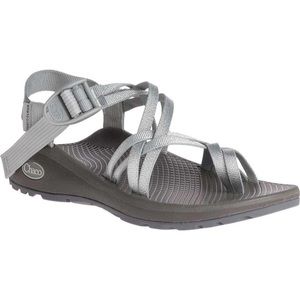 Chaco Women’s Silver Z/Cloud X2 Sandals *Size 10*